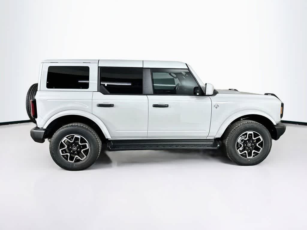 Ford Bronco Outer Banks 2026