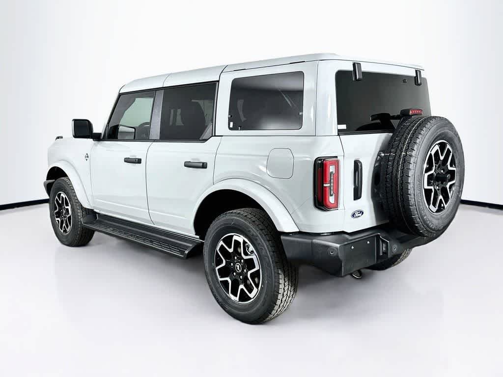 Ford Bronco Outer Banks 2026