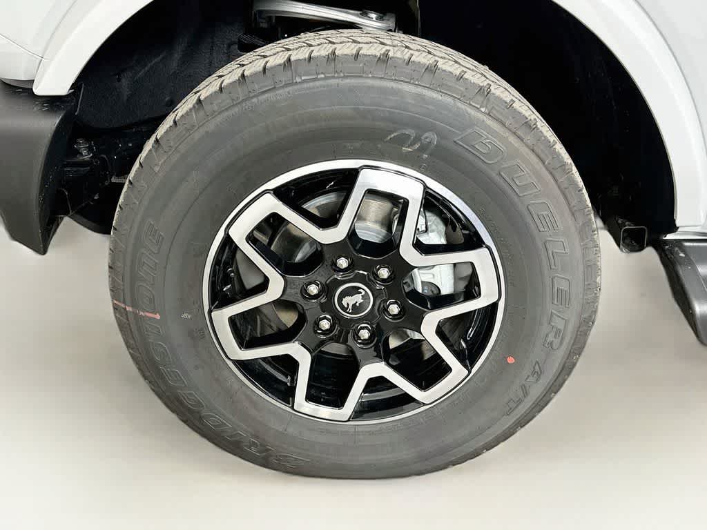 Ford Bronco Outer Banks 2026