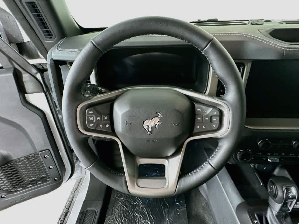 Ford Bronco Outer Banks 2026