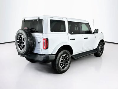 Ford Bronco Outer Banks 2026