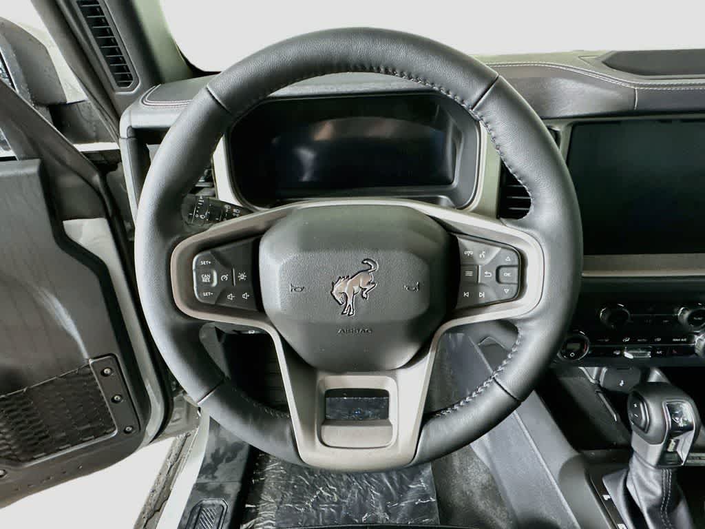 Ford Bronco Outer Banks 2026