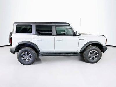 Ford Bronco Outer Banks 2021