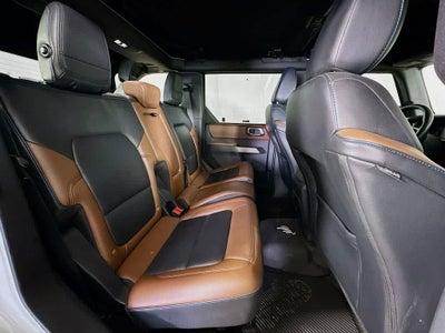 Ford Bronco Outer Banks 2021