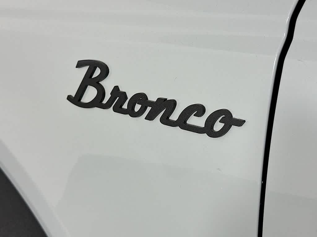 Ford Bronco Outer Banks 2021