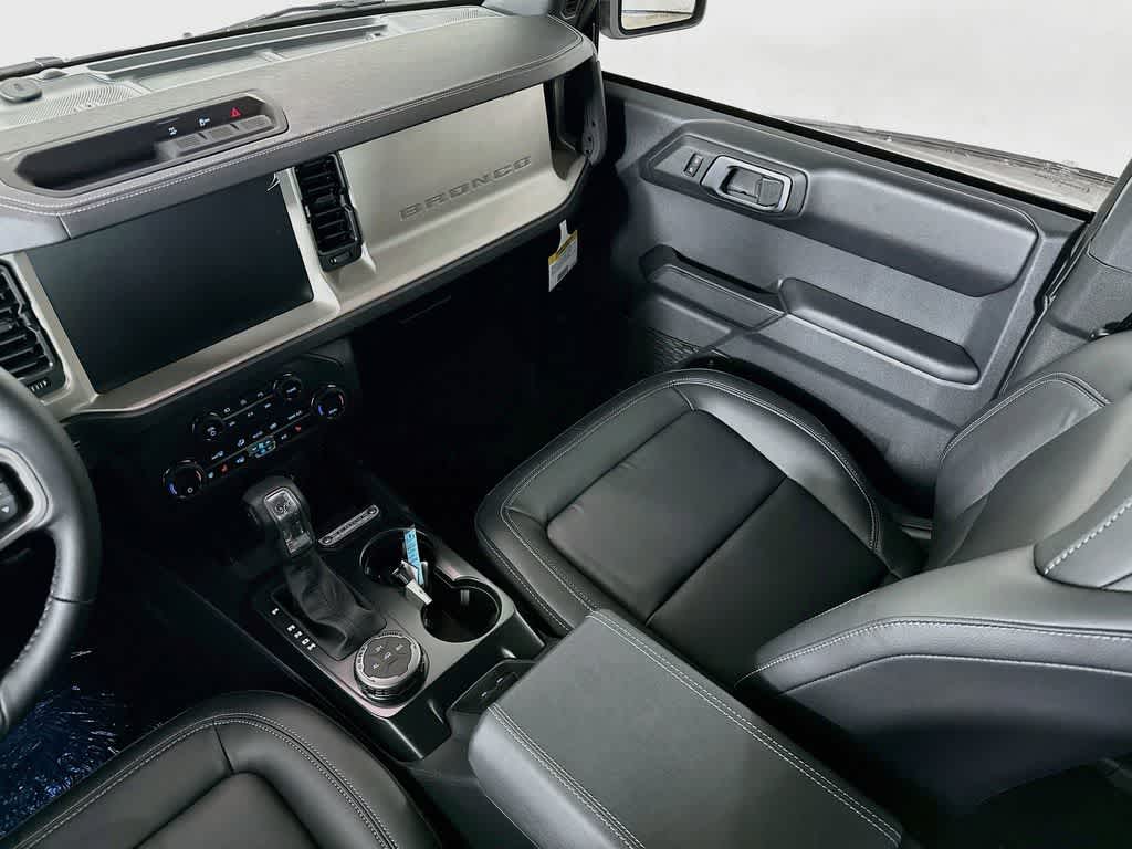 Ford Bronco Outer Banks 2026