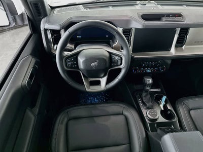 Ford Bronco Outer Banks 2026