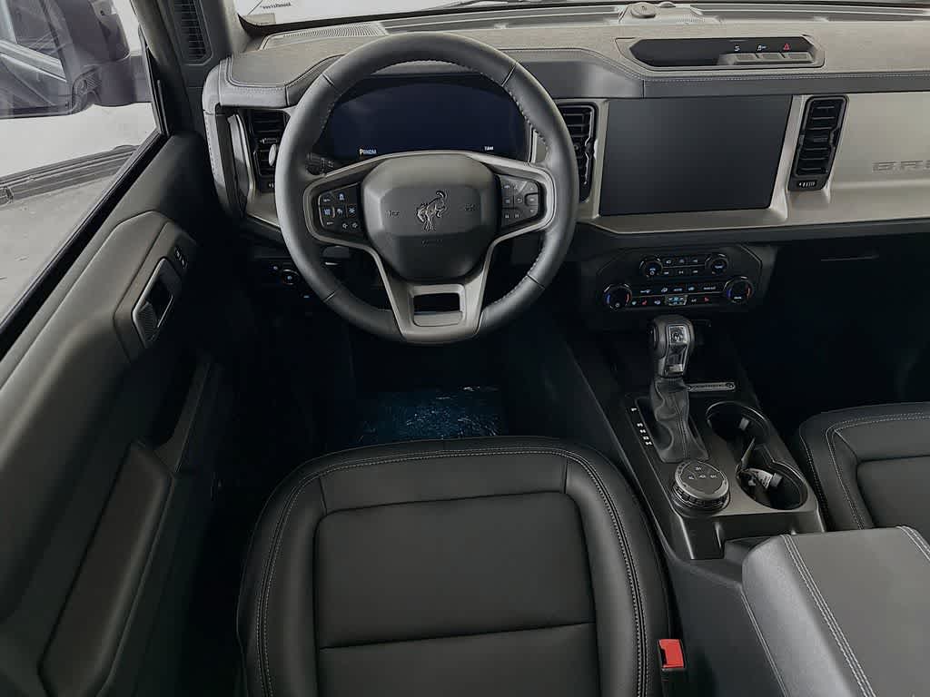 Ford Bronco Outer Banks 2026