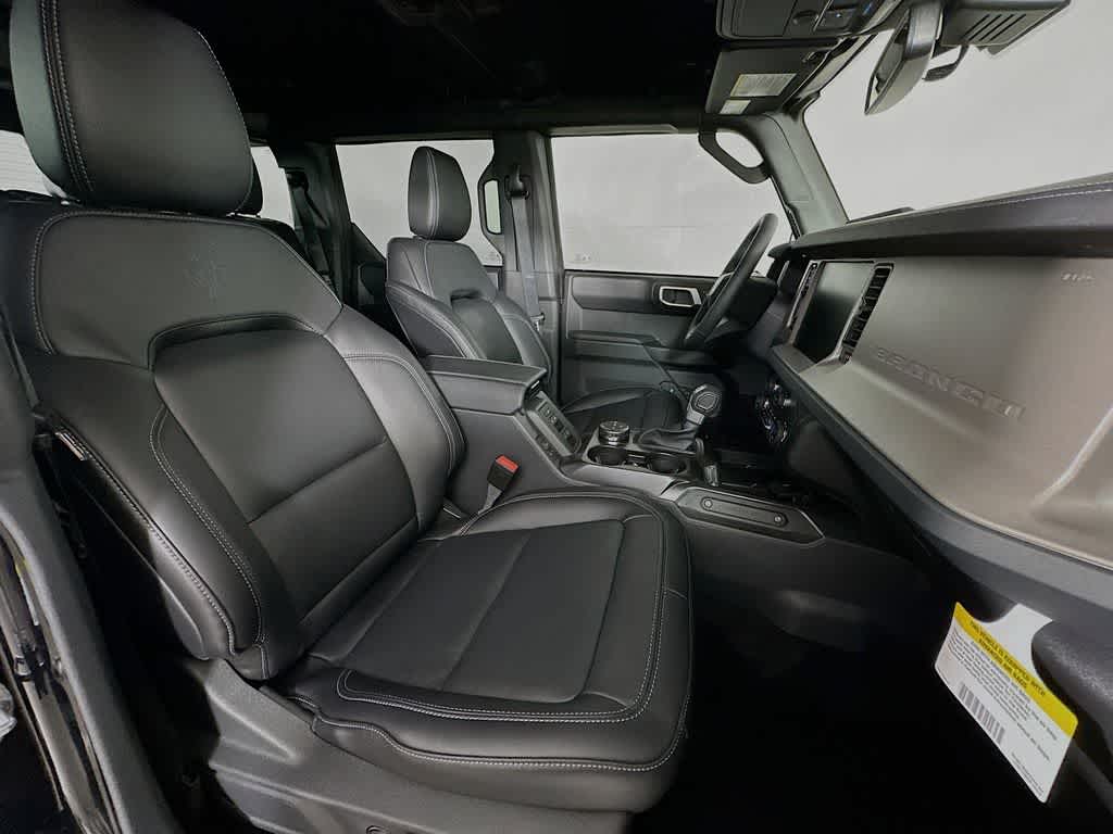 Ford Bronco Outer Banks 2026