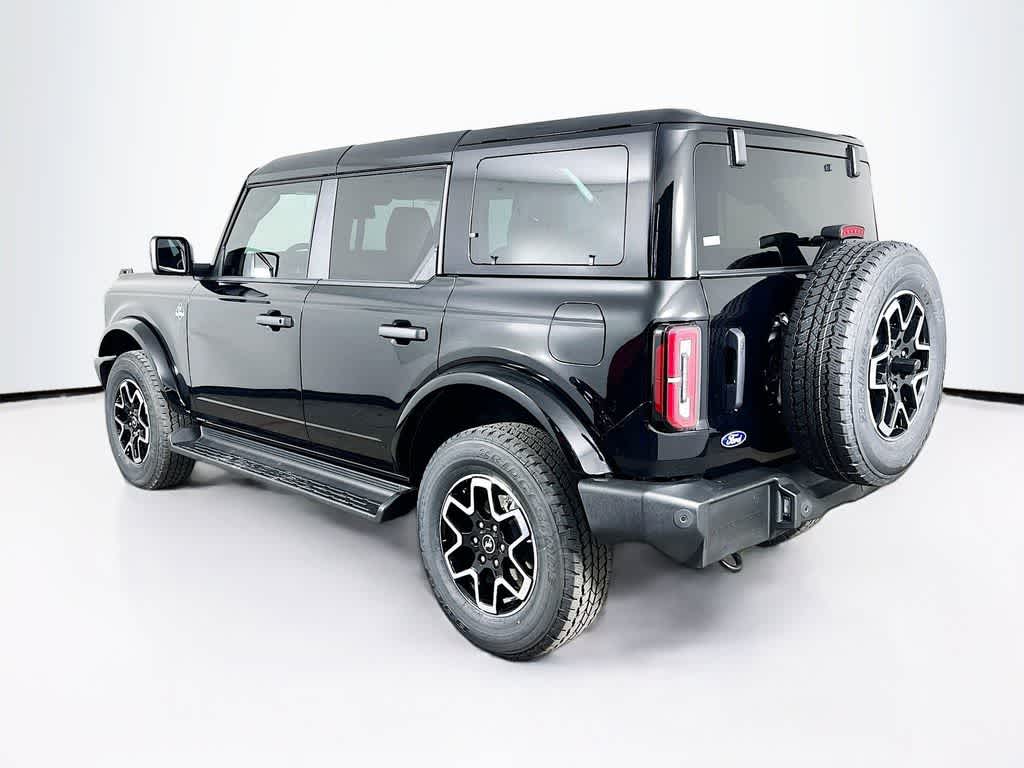 Ford Bronco Outer Banks 2026
