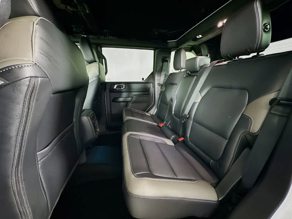 Ford Bronco Outer Banks 2026