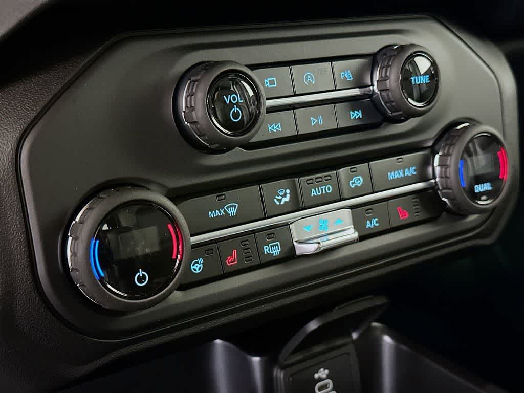 Ford Bronco Outer Banks 2026