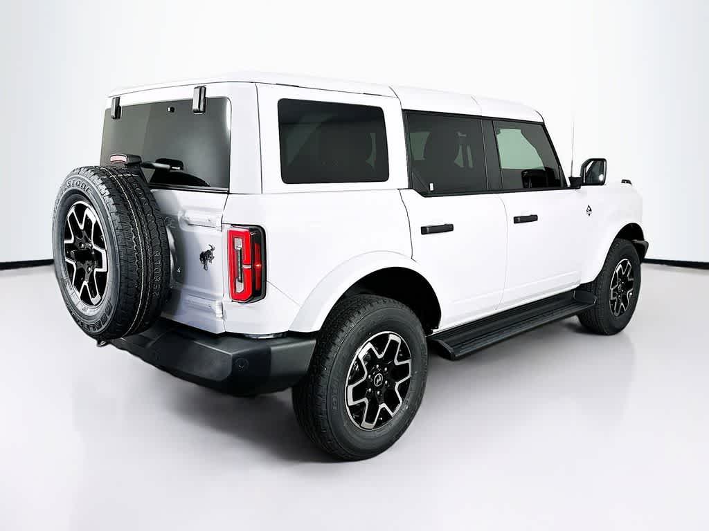 Ford Bronco Outer Banks 2026