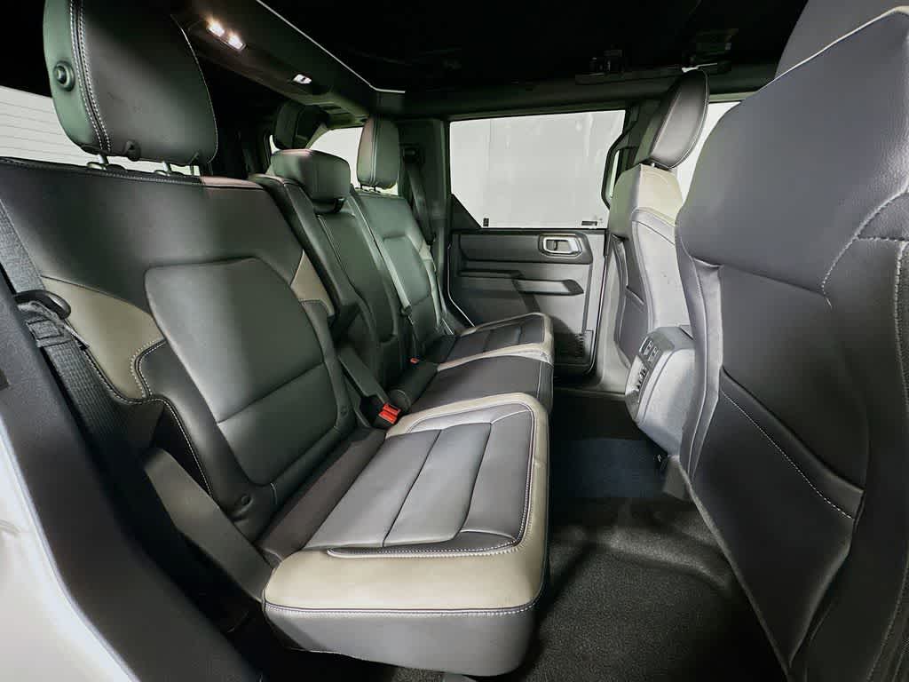 Ford Bronco Outer Banks 2026