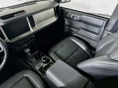 Ford Bronco Outer Banks 2026