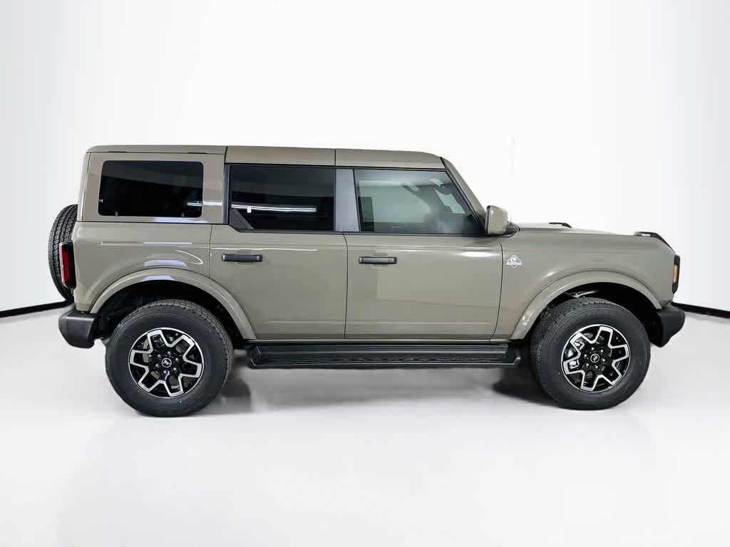 Ford Bronco Outer Banks 2026