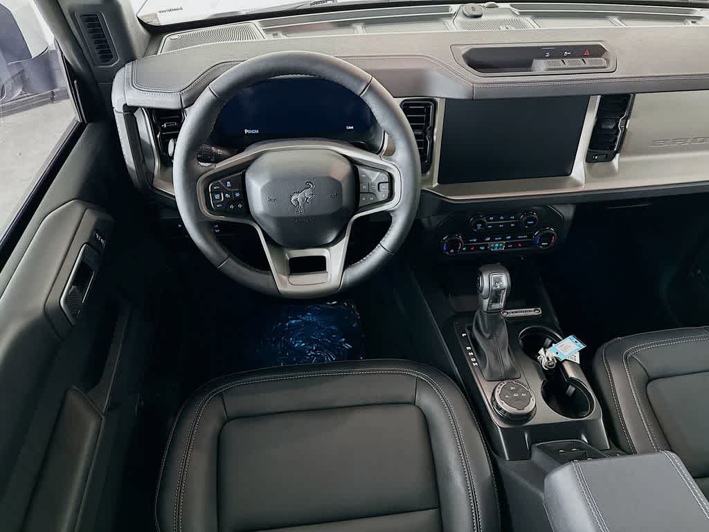 Ford Bronco Outer Banks 2026