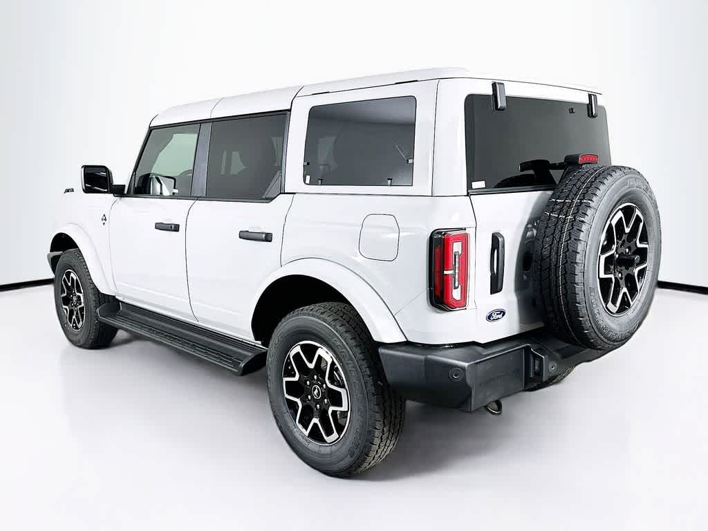 Ford Bronco Outer Banks 2026