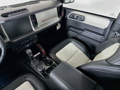 Ford Bronco Outer Banks 2026