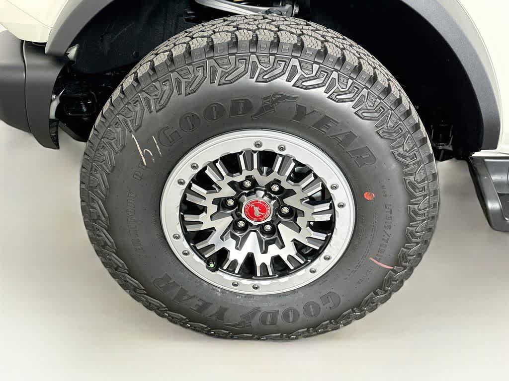 Ford Bronco Outer Banks 2026