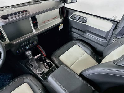 Ford Bronco Outer Banks 2026