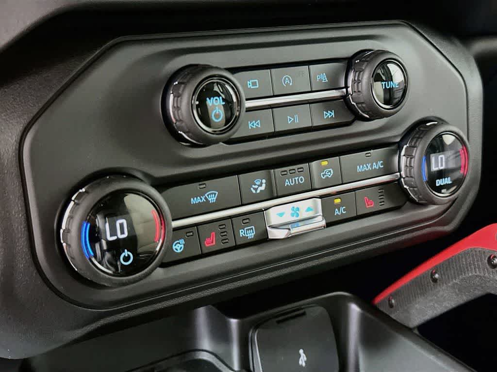 Ford Bronco Outer Banks 2026