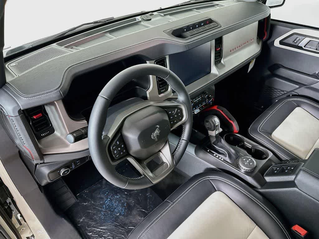 Ford Bronco Outer Banks 2026