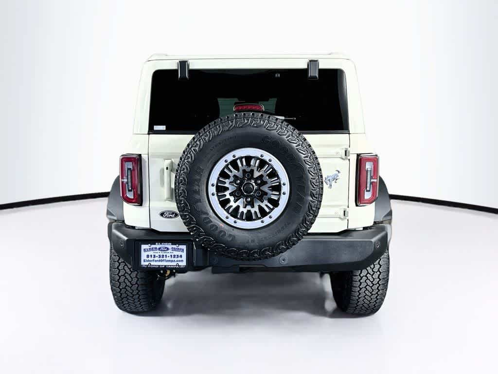 Ford Bronco Outer Banks 2026