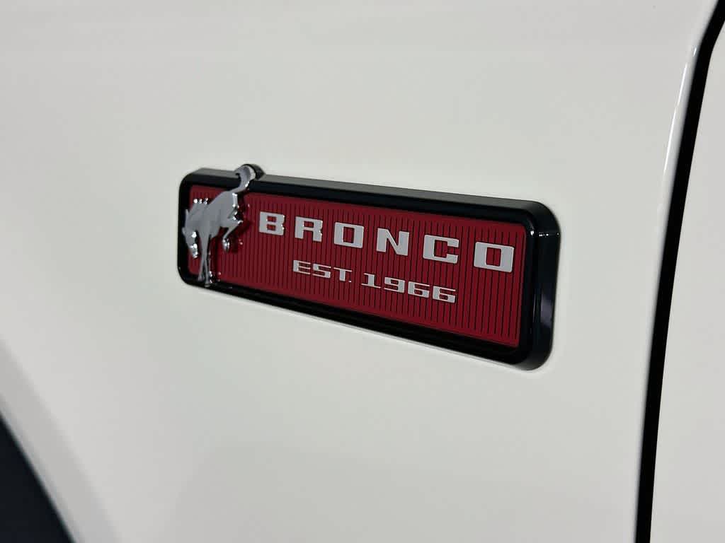 Ford Bronco Outer Banks 2026