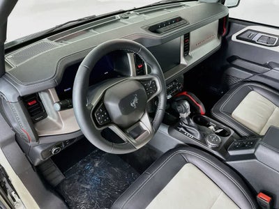 Ford Bronco Outer Banks 2026