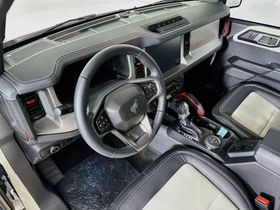 Ford Bronco Outer Banks 2026