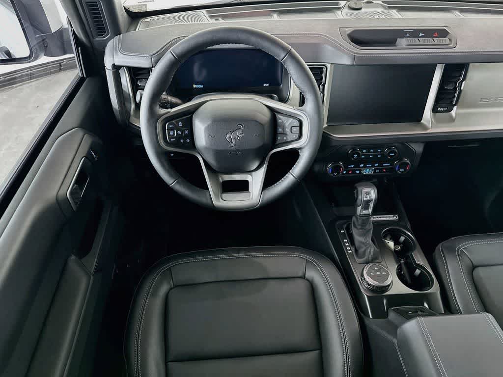 Ford Bronco Outer Banks 2026