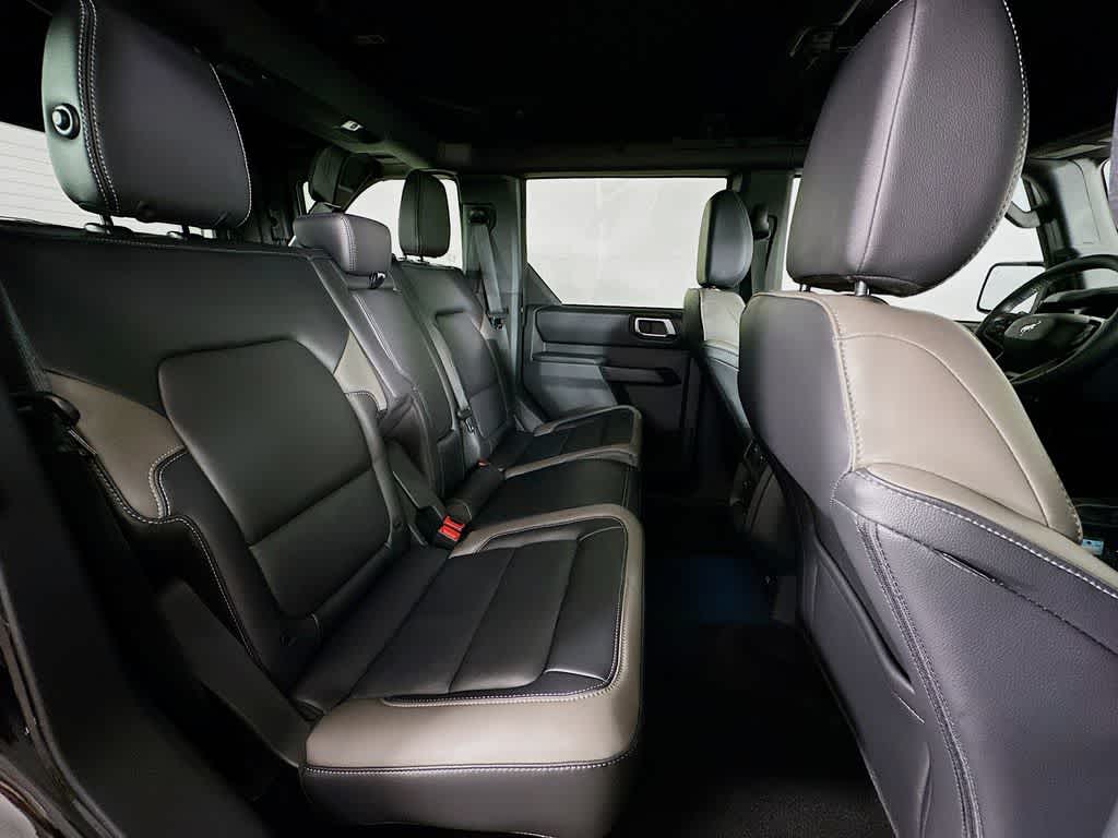 Ford Bronco Outer Banks 2026