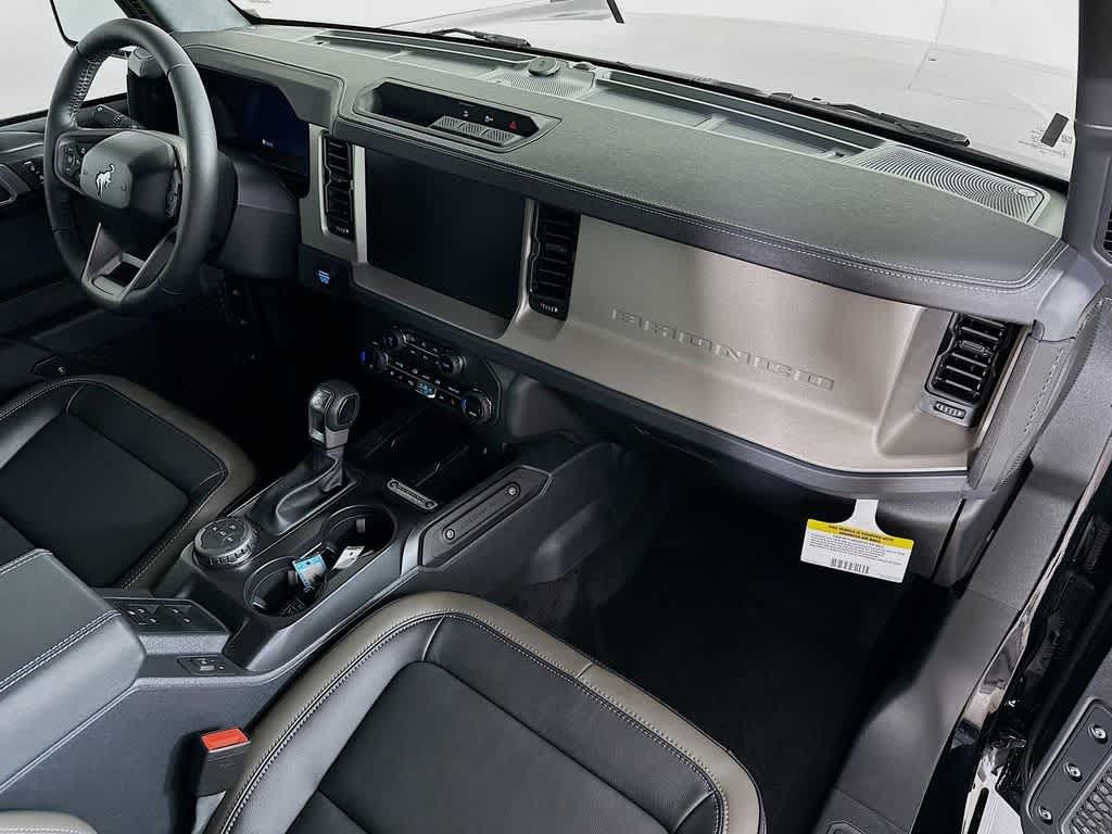 Ford Bronco Outer Banks 2026