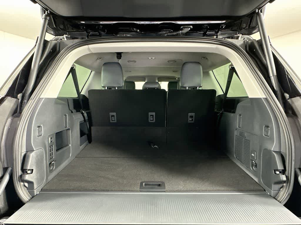 Ford Expedition Max Active 2027