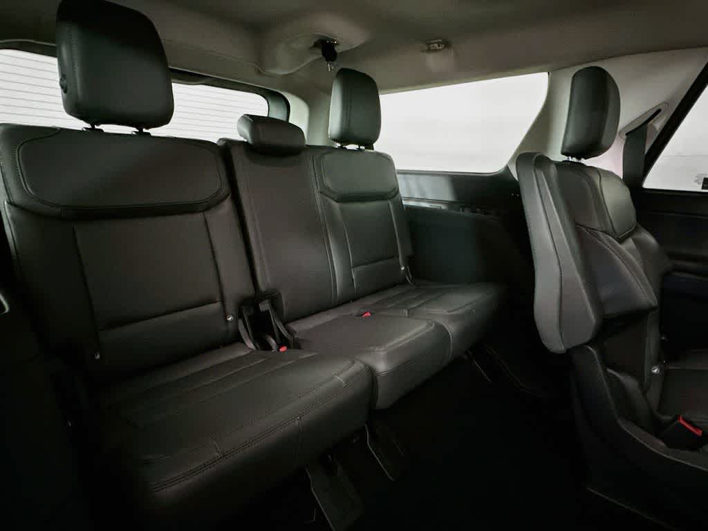 Ford Expedition Max Active 2027