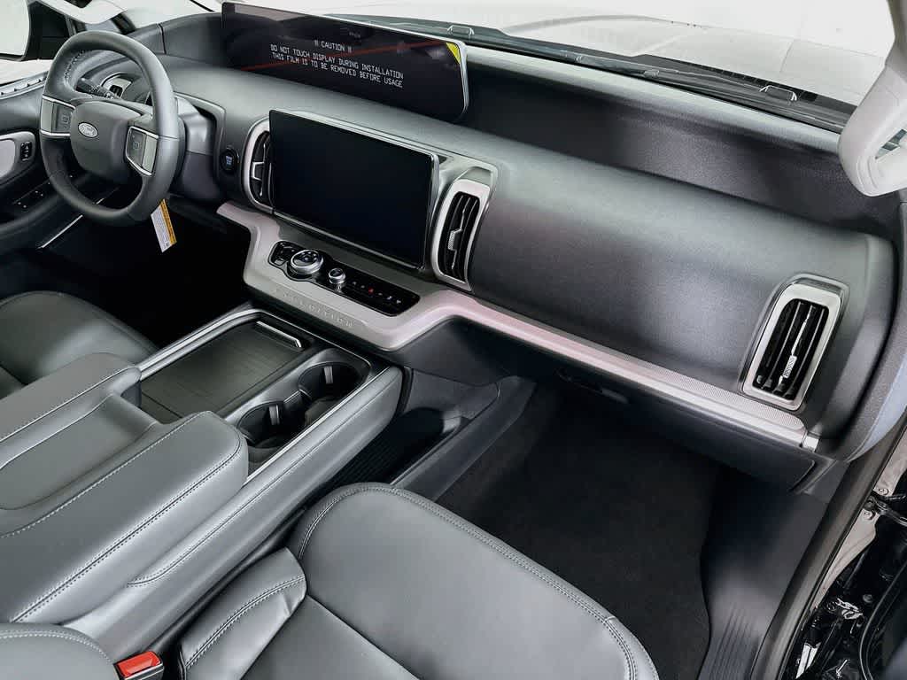 Ford Expedition Max Active 2027