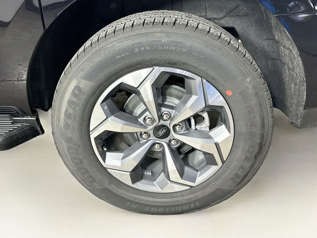 Ford Expedition Max Active 2027
