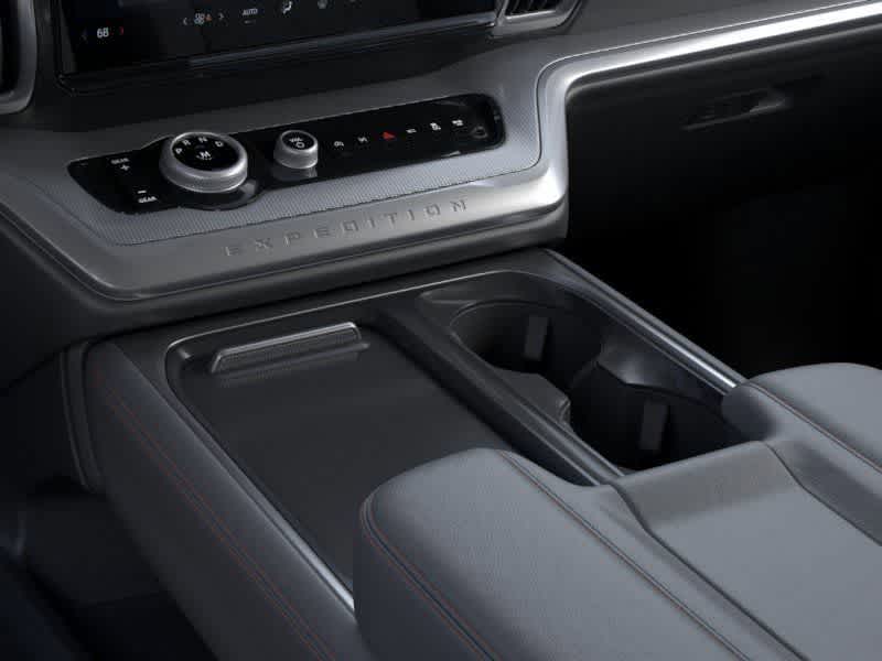 Ford Expedition Max Active 2026