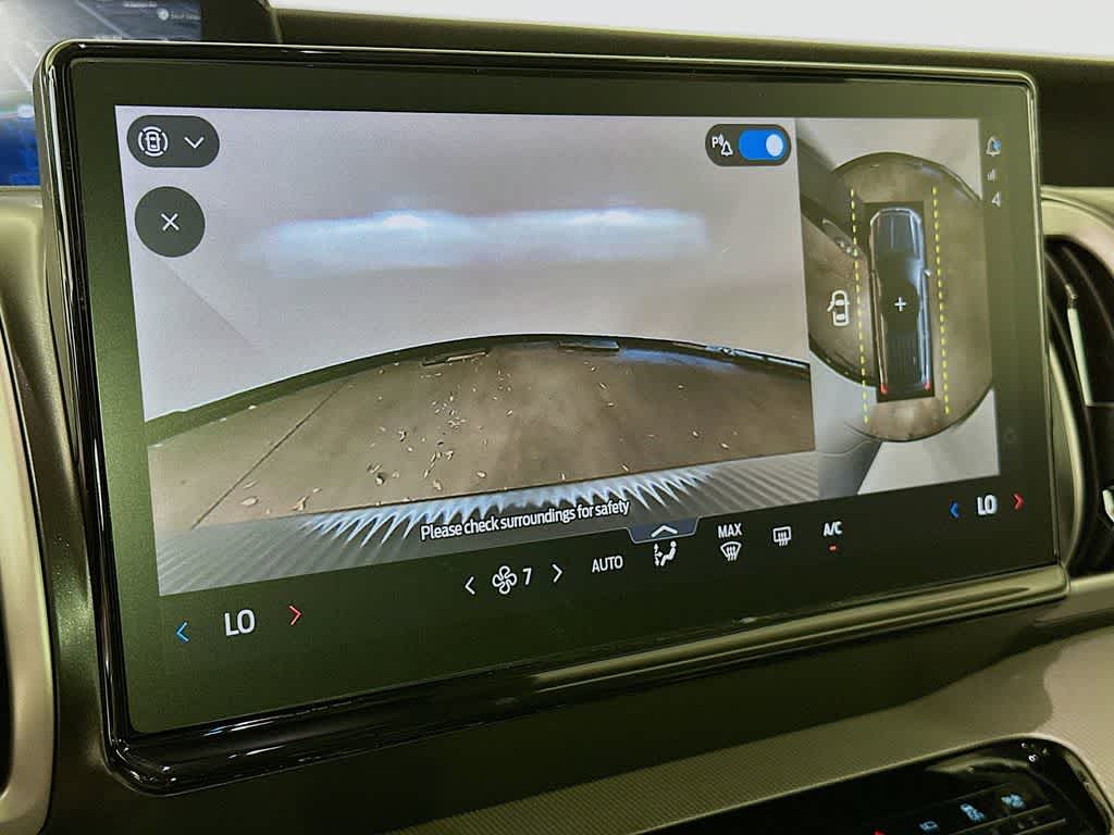 Ford Expedition Max Active 2026