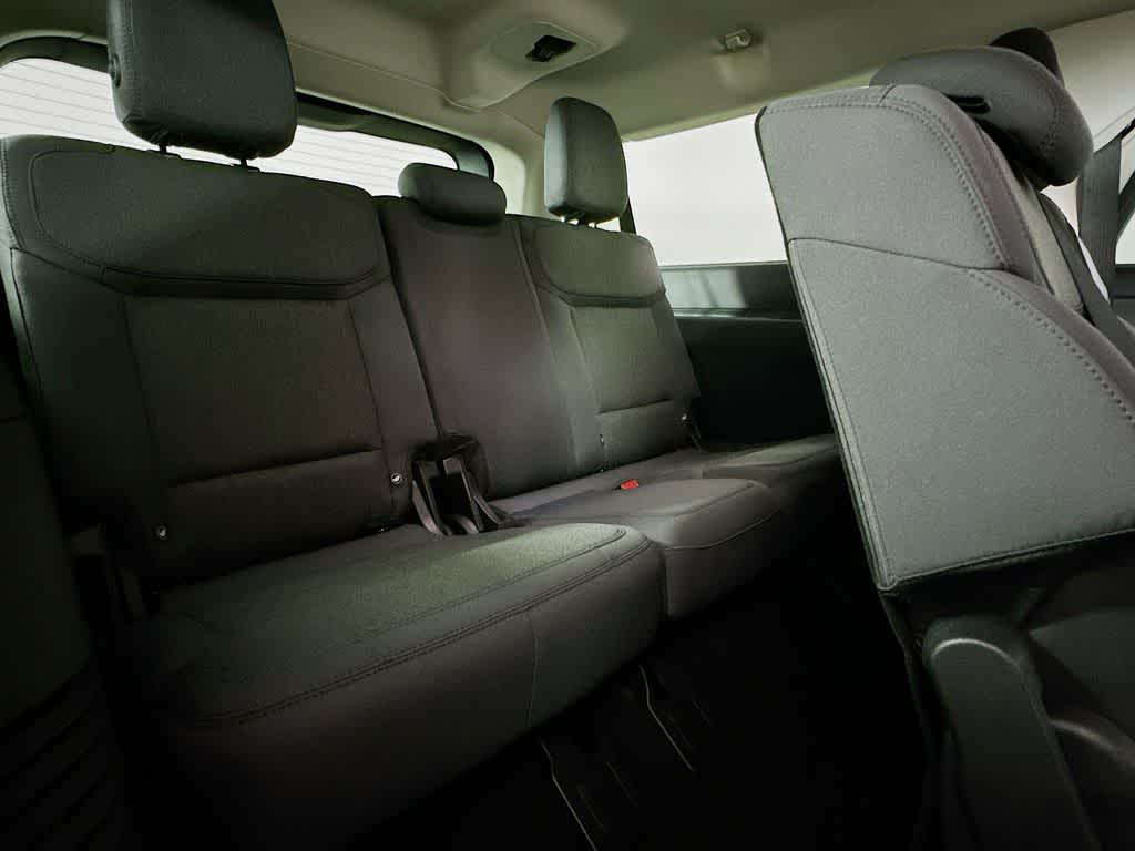 Ford Expedition Max Active 2026