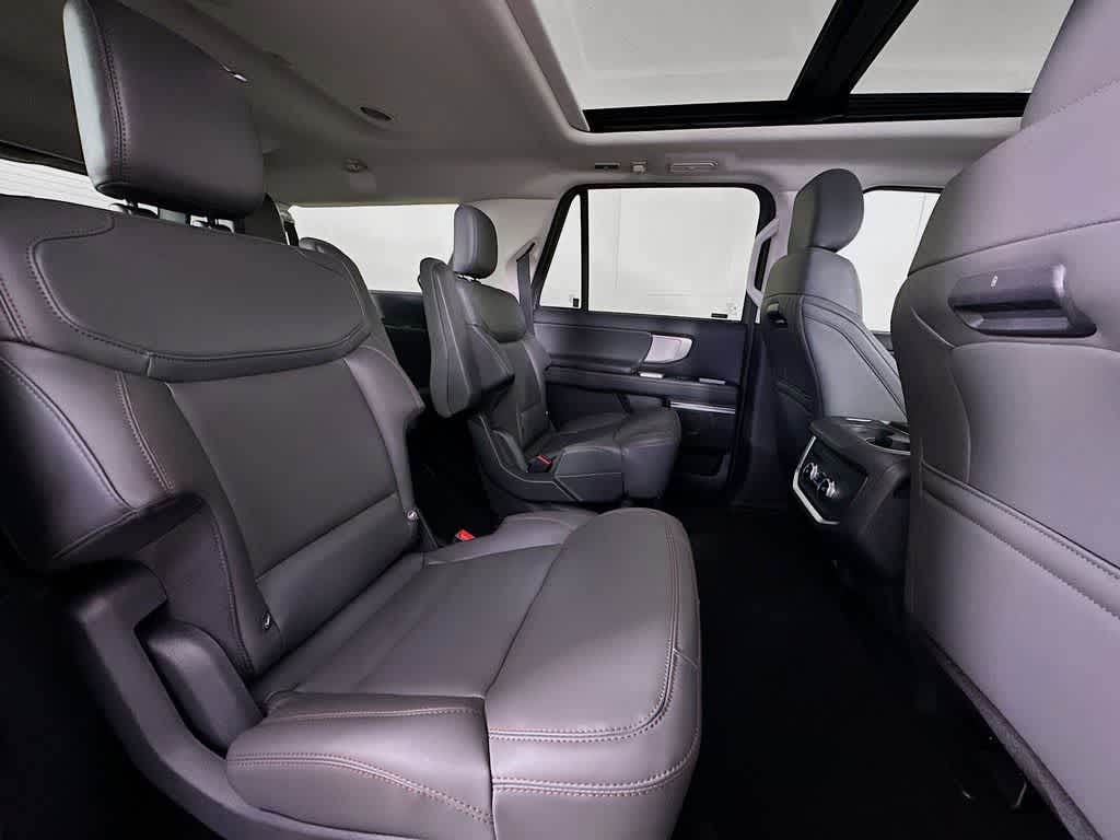 2025 Ford Expedition Max Activo