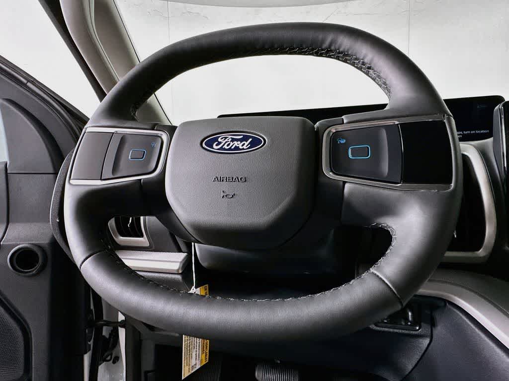 Ford Expedition Max Active 2027