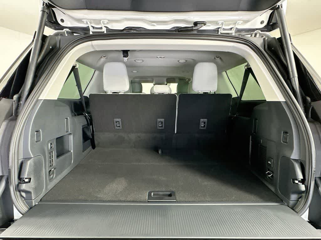 Ford Expedition Max Active 2027