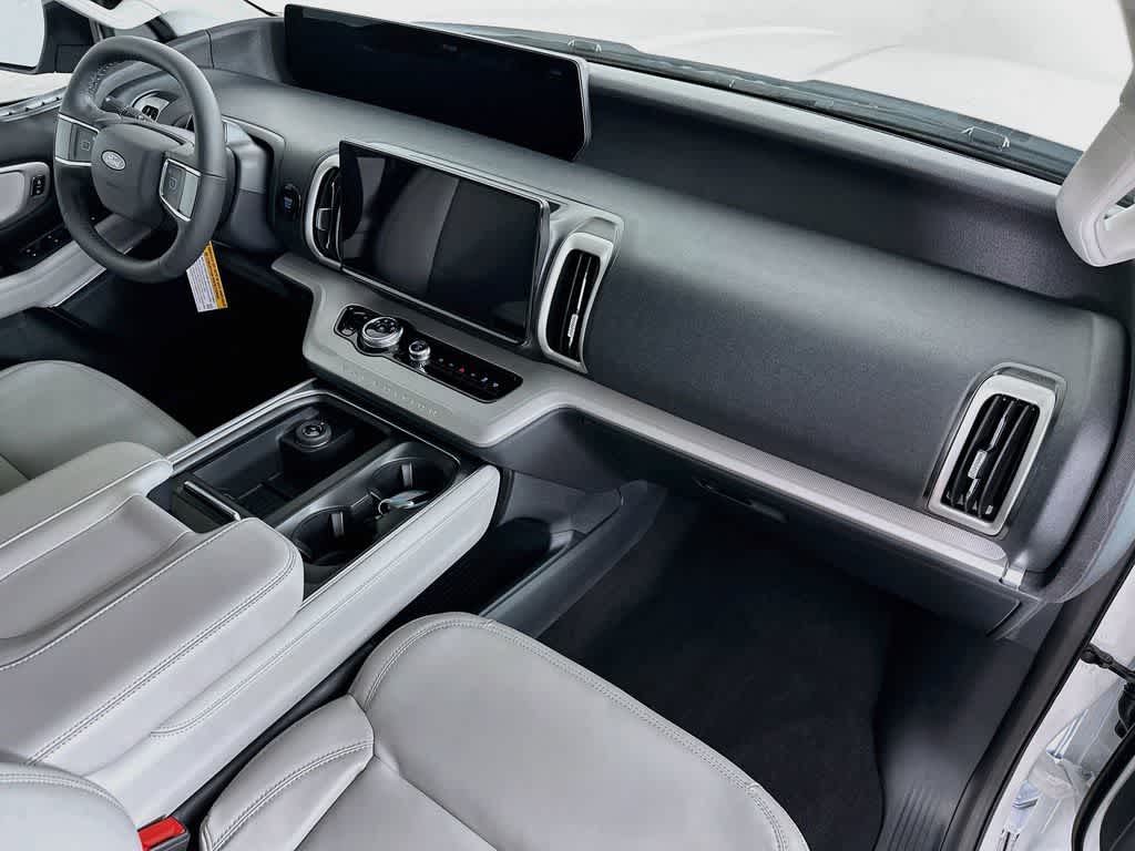 Ford Expedition Max Active 2027