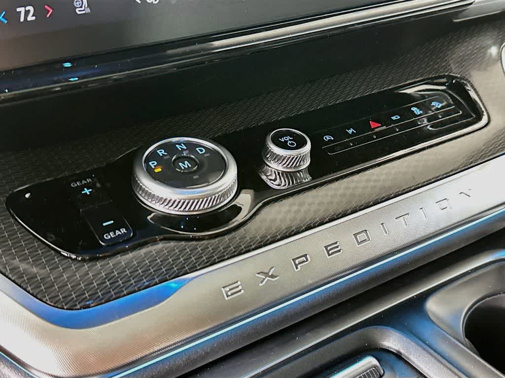 Ford Expedition Max Platinum 2027