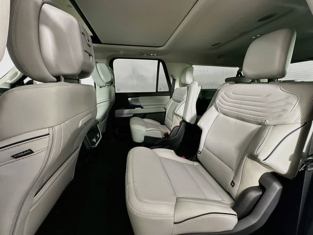 Ford Expedition Max Platinum 2027