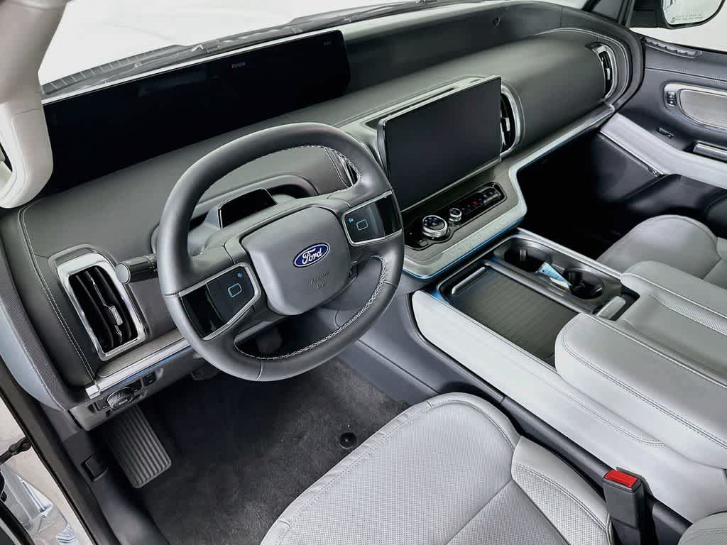 Ford Expedition Max Platinum 2027
