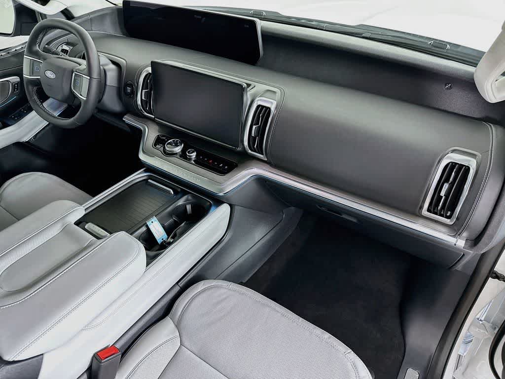 Ford Expedition Max Platinum 2027