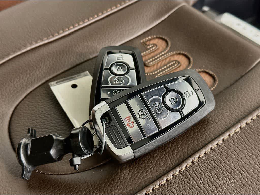 Ford Expedition Max King Ranch 2027